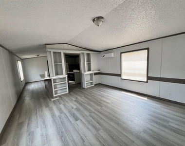 21426 Dunn - Photo Thumbnail 1