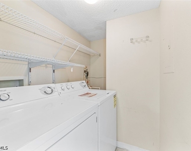 8920 Colonnades Court E - Photo Thumbnail 11