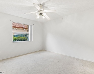 8920 Colonnades Court E - Photo Thumbnail 8