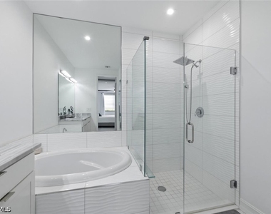 7345 Rockefeller Drive - Photo Thumbnail 22