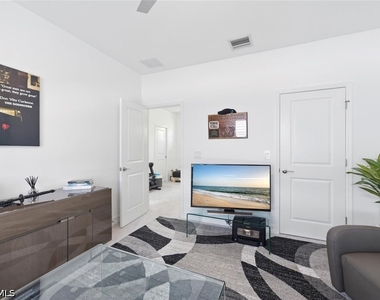 7345 Rockefeller Drive - Photo Thumbnail 26
