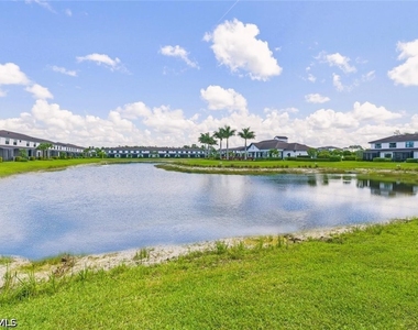7345 Rockefeller Drive - Photo Thumbnail 31