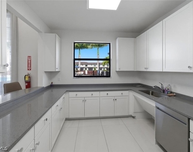 7345 Rockefeller Drive - Photo Thumbnail 39