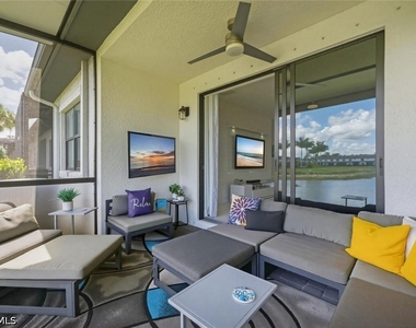 7345 Rockefeller Drive - Photo Thumbnail 17