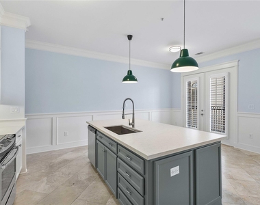 2802 Morrison Street - Photo Thumbnail 6