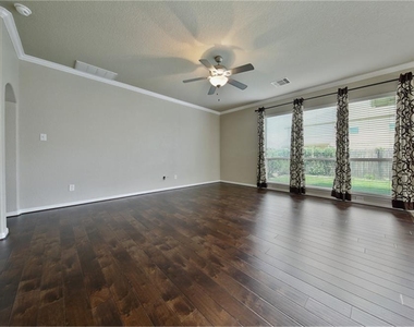 139 Sweet Leaf Grove Lane - Photo Thumbnail 3