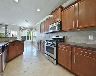 139 Sweet Leaf Grove Lane - Photo Thumbnail 8
