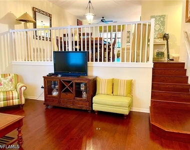 8989 Cambria Circle - Photo Thumbnail 7