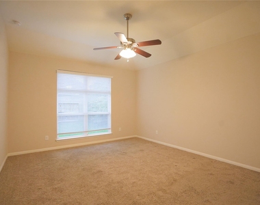 3303 Windsor Ranch Lane - Photo Thumbnail 16