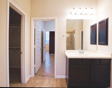 3303 Windsor Ranch Lane - Photo Thumbnail 18