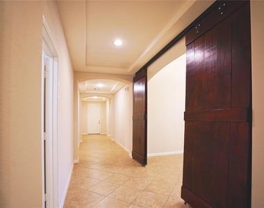 3303 Windsor Ranch Lane - Photo Thumbnail 14