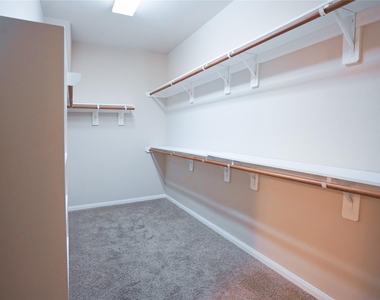 3303 Windsor Ranch Lane - Photo Thumbnail 10