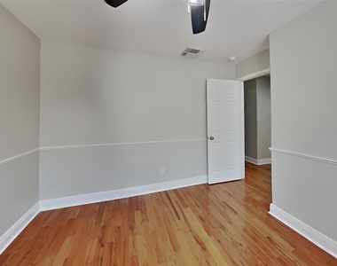 29402 Legends Hill Drive - Photo Thumbnail 10