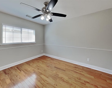 29402 Legends Hill Drive - Photo Thumbnail 11