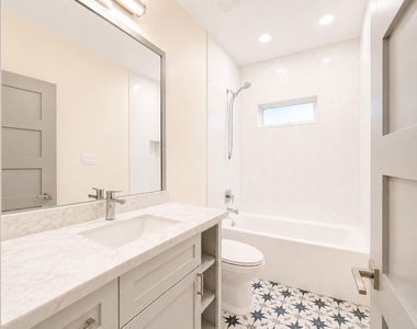 2302 Ruth Street - Photo Thumbnail 8
