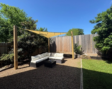2913 N Becca Lane - Photo Thumbnail 25