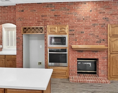 12414 Logan Mill Drive - Photo Thumbnail 6