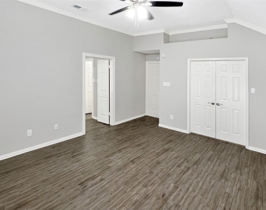12414 Logan Mill Drive - Photo Thumbnail 15