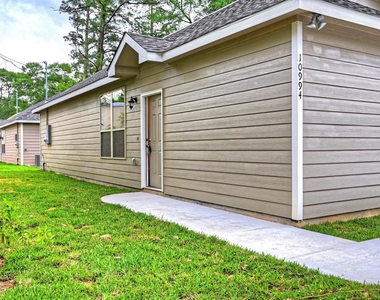 11602 Vistawood Street - Photo Thumbnail 1