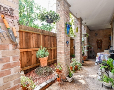 4635 Wild Indigo Street - Photo Thumbnail 24