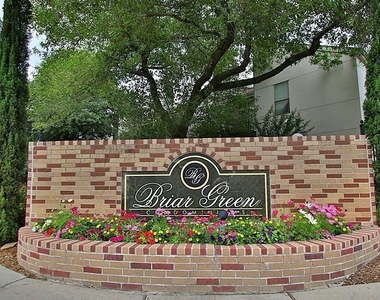 7950 N Stadium Drive - Photo Thumbnail 11
