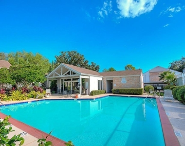 7950 N Stadium Drive - Photo Thumbnail 13