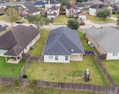 2834 Sage Bluff Avenue - Photo Thumbnail 44