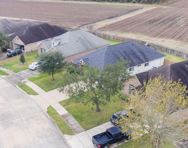 2834 Sage Bluff Avenue - Photo Thumbnail 40