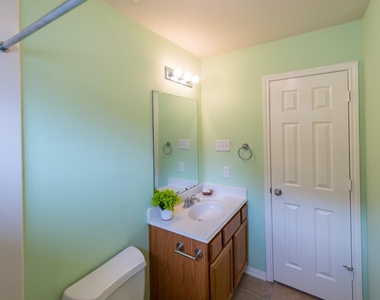 2834 Sage Bluff Avenue - Photo Thumbnail 27