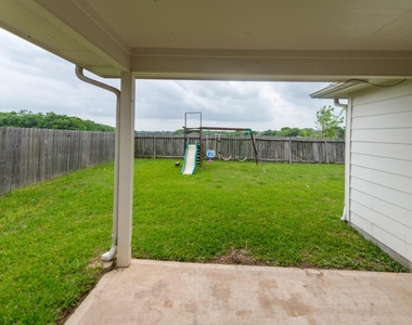 2834 Sage Bluff Avenue - Photo Thumbnail 36