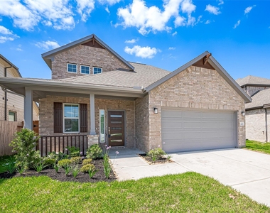 2405 Seamist Cove Lane - Photo Thumbnail 2