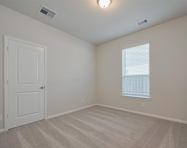 2405 Seamist Cove Lane - Photo Thumbnail 21