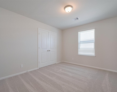 2405 Seamist Cove Lane - Photo Thumbnail 39