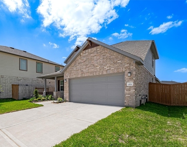 2405 Seamist Cove Lane - Photo Thumbnail 4