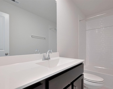 2405 Seamist Cove Lane - Photo Thumbnail 41
