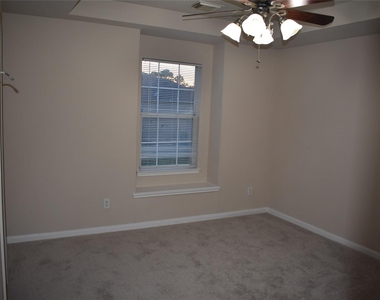 16048 Limestone Lake Drive - Photo Thumbnail 11