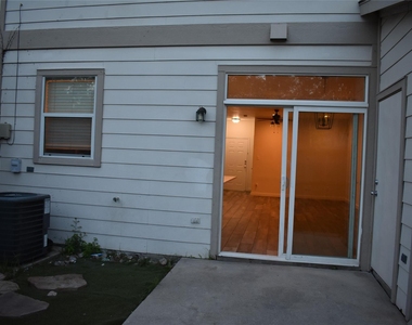 16048 Limestone Lake Drive - Photo Thumbnail 5