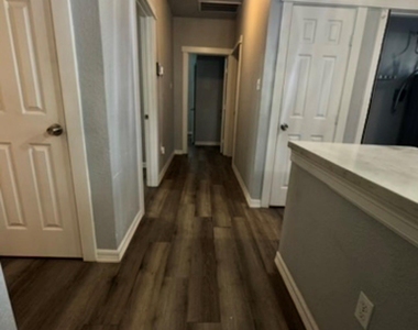 3917 Kashmere Street - Photo Thumbnail 6