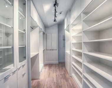 4127 Underwood Street - Photo Thumbnail 10