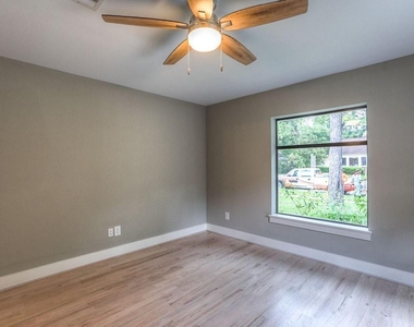 4127 Underwood Street - Photo Thumbnail 30