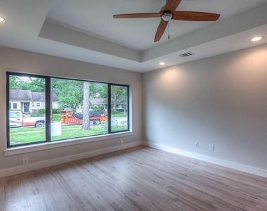 4127 Underwood Street - Photo Thumbnail 13