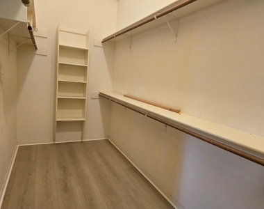120 Hiwon Drive - Photo Thumbnail 21