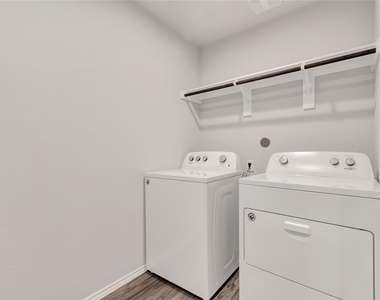 16891 Pink Wintergreen Drive - Photo Thumbnail 9