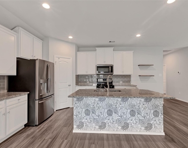 16891 Pink Wintergreen Drive - Photo Thumbnail 4