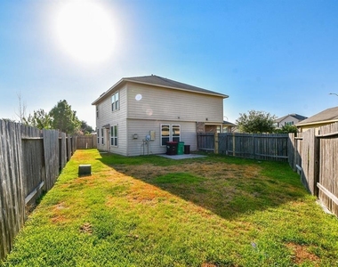 19311 Vermillion Court - Photo Thumbnail 27