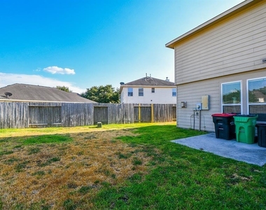 19311 Vermillion Court - Photo Thumbnail 26