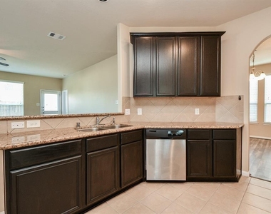 19311 Vermillion Court - Photo Thumbnail 9