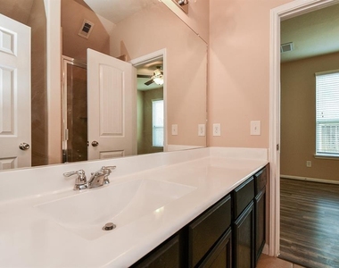19311 Vermillion Court - Photo Thumbnail 22