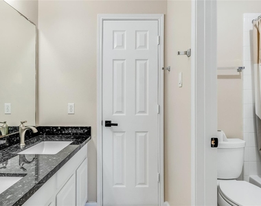 11405 Starlight Bay Street - Photo Thumbnail 28