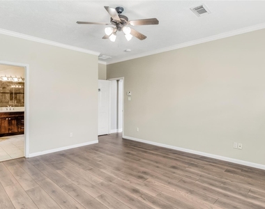 11405 Starlight Bay Street - Photo Thumbnail 19